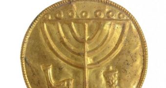 Archaeologists in Israel dig out 1,400-year-old treasure