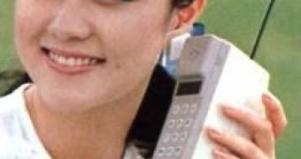 Panasonic TZ-802B, the first "mobile phone" from Panasonic