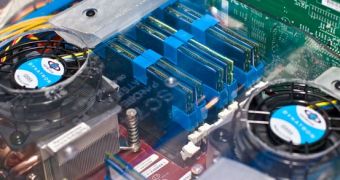 Intel runs 160GB of RAM memory on a number crunching server