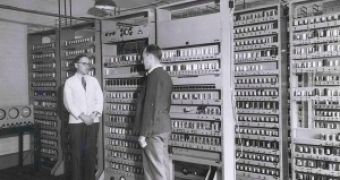 EDSAC electronic calculator with its creators: Maurice Wilkes and Bill Renwick