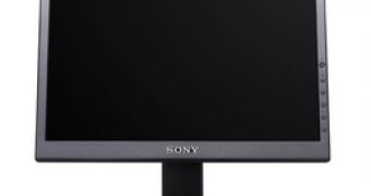 20.5-Inch OLED, Sony's Monochrome Display with 2560 x 2048 Resolution