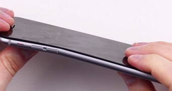 33 Million Views Later, iPhone 6 Bendgate Video Seen as Potentially Fake