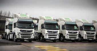 Supermarket chain ASDA ads 50 Volvo dual-fuel tractors to its fleet