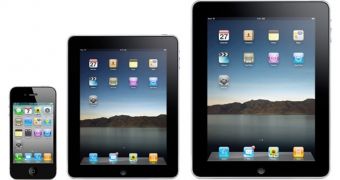 iPad mini (middle) envisioned