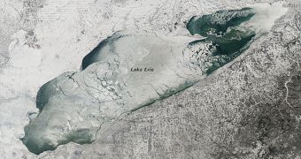 Lake Erie on January 9, 2014 (click image for a view of all Great Lakes)