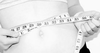 People with a large waist circumference have bigger risks of dying over a period of nine years