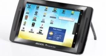 ARCHOS 70 Tablet Packs Android, a 250GB HDD