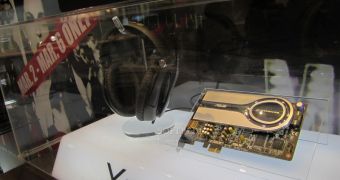 ASUS presents the Xonar Xense audio headset at CeBIT 2010