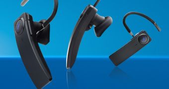 New BlueAnt Q1 Voice Controlled Bluetooth Headset comes to AT&T on July 19
