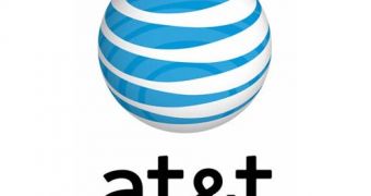 AT&T unveils laptops for its pay as you go service