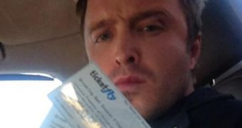 Aaron Paul invites fans on a scavenger hunt, limited tickets to his “Breaking Bad’ viewing party
