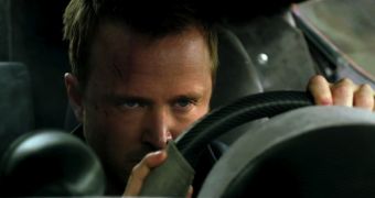 Aaron Paul would like to teach Justin Bieber a thing or two about street racing