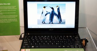 Acer Aspire One 522 hands on