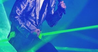 Adam Lambert kills it with live performance of “Whataya Want from Me” on American Idol
