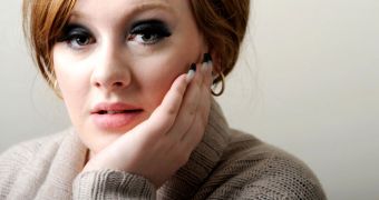 Adele to Move Out of London to Protect Her Voice