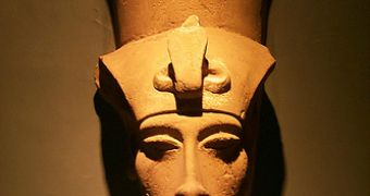 Sculpture of Akhenaten's head