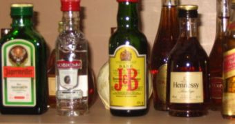 Alcohol can cause depression, if consumed in high quantites
