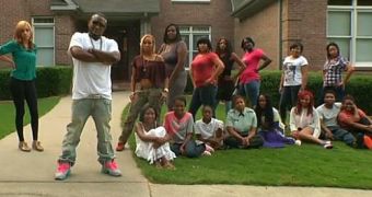 Shawty Lo and some of his 10 baby mamas from the new Oxygen series “All My Babies’ Mamas”