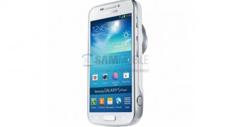 Galaxy S4 Zoom Leaked Photos