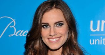 Allison Williams lands crucial main role in NBC's live performance of “Peter Pan”