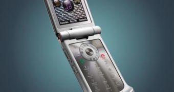 Alltel Announces Motorola MOTORAZR VE20