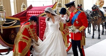 Kate Middleton's wedding dress is serving as model for Amal Alamuddin's gown