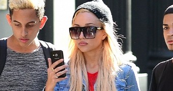 Amanda Bynes now thinking of getting a bartending job, she's desperate for cash