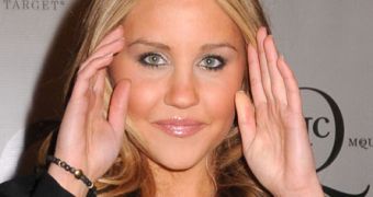 Sources say Amanda Bynes has serious mental issues, which would explain her erratic behavior as of late
