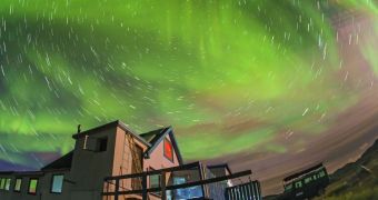 Amazing Pictures of the Northern Lights Above the Arctic Circle – Photo Gallery