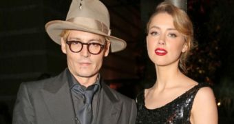 Amber Heard is pregnant with Johnny Depp’s child, one of her exes “confirms”