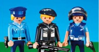 3 Police Officers, one of the toys launched by Playmobil that contain BPA
