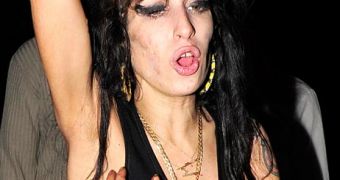 Amy Winehouse feels she may fall off the sobriety wagon, calls for faith healer from St Lucia