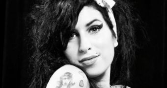 “Amy Winehouse: A Family Portrait” exhibition opens at the Jewish Museum in London