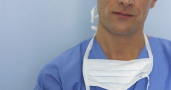 The duration of a surgery and the amount of blood loss are increasing surgeons' stress level, while night shifts are linked to reduced stress arousal scores.