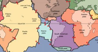 The Pacific Plate (pale yellow) among the other major tectonic plates on Earth