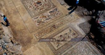 A photo of the well-preserved Lod mosaic. The footprints were found beneath it