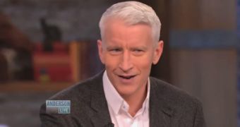 Anderson Cooper Calls Out Star Jones on Gay Comment