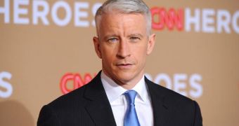 Anderson Cooper defends Anne Hathaway from the haters, says he’s upset by what they say