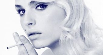 Male model Andrej Pejic says banned cover of Dossier was art