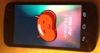 Android 4.2.2 Jelly Bean on Galaxy Nexus