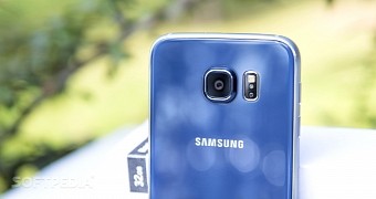 Samsung Galaxy S6's camera detail