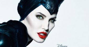 Angelina Jolie has record opener with “Maleficent”