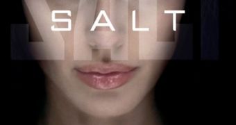 Angelina Jolie will reprise spy role for “Salt 2,” says report