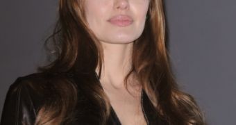 Angelina Jolie Thinks Jennifer Aniston’s Engagement Is “Pathetic”