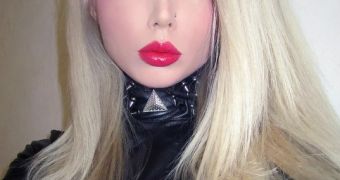 Anime Russian Barbie Displays Amazing Soprano Vocal Qualities
