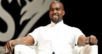 Kanye West and Annie Leibovitz’s publicists go in damage control mode, say there’s no beef between these two