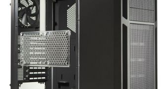 Antec Eleven Hundred case with XL-ATX and 4-way SLI support