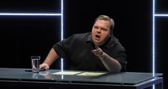 ‘The Agony and the Ecstacy of Steve Jobs’, a play by Mike Daisey (pictured)