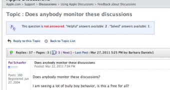 Apple Discussions thread (screenshot)