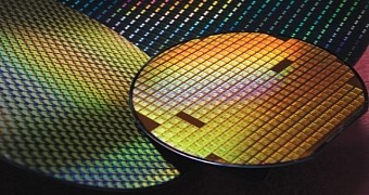 Apple Forces TSMC to Spend Billions on New Chipmaking Equipment - Bloomberg